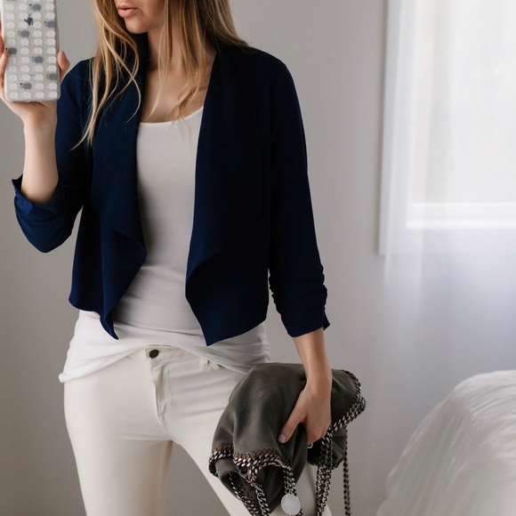 SoldOut11thStreet - Picture 2 of 4